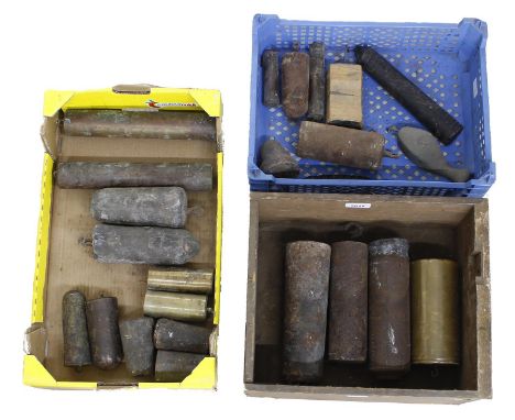 Quantity of various old clock weights (22) 