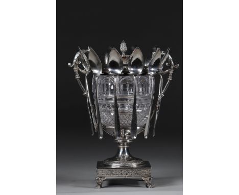 Empire period silver jam and crystalSizes: H=260mm D=190mmWeight (K): 1.140kgState: at first glance - good condition - no res