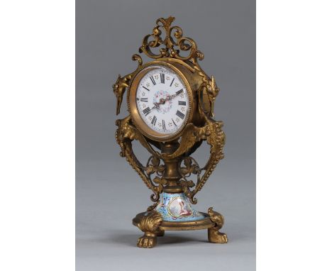 Small 19th century cloisonne bronze covered vaseSizes: H=120mm D=65mmWeight (K): 0.262kgState: at first glance - good conditi