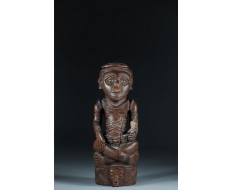 King Kuba in carved wood Congo 20thSizes: H=350mm L=130mmWeight (K): 1.625kgState: After checking - normal wear - accident - 