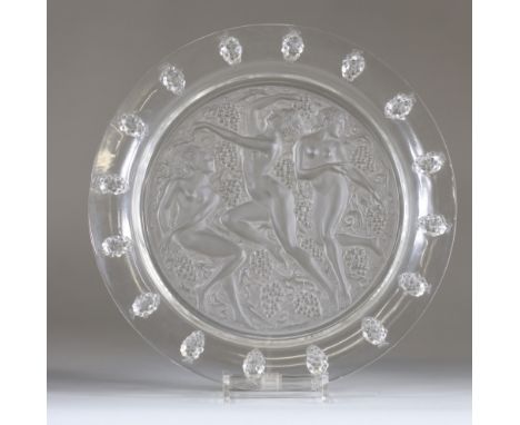 Lalique large dish decorated with the 3 graces in the vinesSizes: D=400mmWeight (K): 4.8kgState: at first glance - good condi