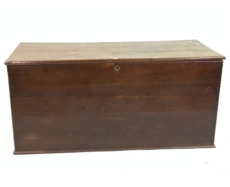 AN 19TH CENTURY AND LATER LARGE OAK TRUNK139cm wide; 65cm high