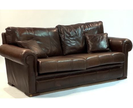 A PARKER KNOLL, DEWANT COLLECTION, MODERN HARDWOOD FRAMED THREE SEATER SOFA (3)200cm wide; 82cm high, and a pair of matching 