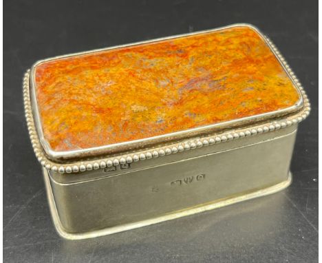 Chester silver and agate lidded preserve box/ snuff box. [3x6.5x4cm] 