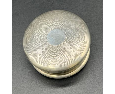 Birmingham silver snuff box. [2x4x4cm] 