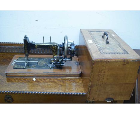 VINTAGE FRISTER &amp; ROSSMAN SEWING MACHINE IN WOODEN CASE