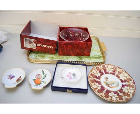 19TH CENTURY CABINET PLATE, POSSIBLY COALPORT, TOGETHER WITH BOXED ROYAL WORCESTER DISHES AND A BOXED GLASS BOWL