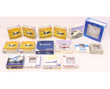 Aircraft: A collection of various 1:400 Scale aircraft vehicles, of varying model and manufacture to include: Jet-X and other