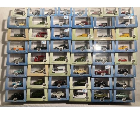 Oxford Diecast: A collection of approx. 50 cased Oxford Diecast vehicles. Original boxes, box condition is generally good. sh