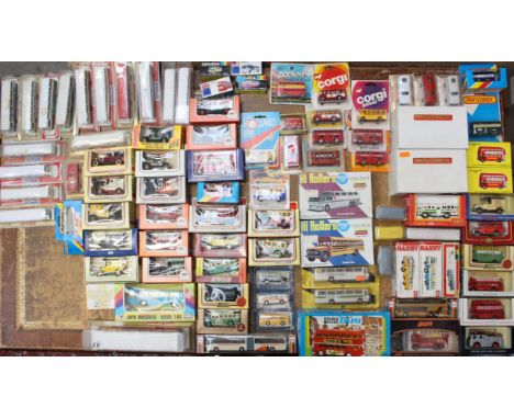 Diecast: A collection of assorted boxed and carded modern diecast vehicles to include: Matchbox, Days Gone, Majorette, Budgie