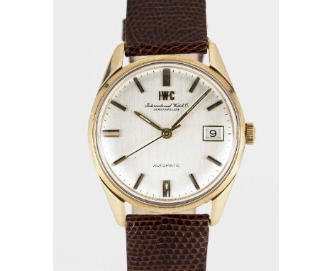 A GENTLEMAN'S 9K SOLID GOLD IWC AUTOMATIC WRIST WATCHCIRCA 1969, REF. 810A WITH BRUSHED SILVER DIALMovement: 25J, automatic, 