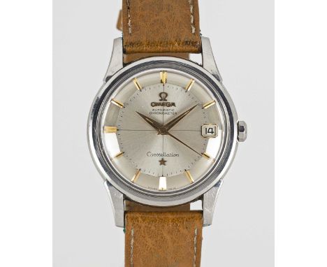 A GENTLEMAN'S STAINLESS STEEL OMEGA CONSTELLATION CHRONOMETER WRIST WATCHCIRCA 1961, REF. 14393 9 SC WITH "PIE PAN" DIALMovem