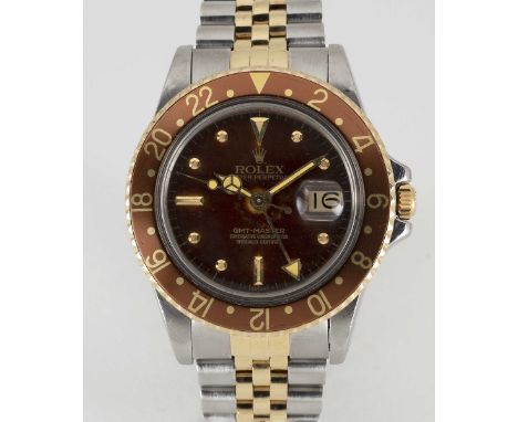 A GENTLEMAN'S STEEL & GOLD ROLEX OYSTER PERPETUAL GMT MASTER "ROOT BEER" BRACELET WATCHCIRCA 1981, REF. 16753 WITH "TROPICAL"
