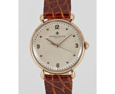 A GENTLEMAN'S 18K SOLID ROSE GOLD VACHERON & CONSTANTIN WRIST WATCHCIRCA 1950s, WITH GUILLOCHE DIAL & "TEAR DROP" LUGSMovemen