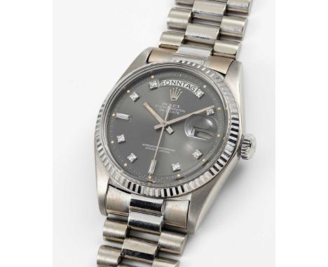 A RARE GENTLEMAN'S 18K SOLID WHITE GOLD ROLEX OYSTER PERPETUAL DAY DATE PRESIDENT BRACELET WATCHCIRCA 1973, REF. 1803 WITH SU