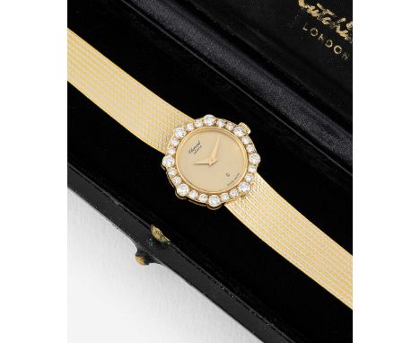 A FINE LADIES 18K SOLID YELLOW & WHITE GOLD DIAMOND CHOPARD BRACELET WATCHCIRCA 1980s, REF. 4057 ORIGINALLY RETAILED BY KUTCH
