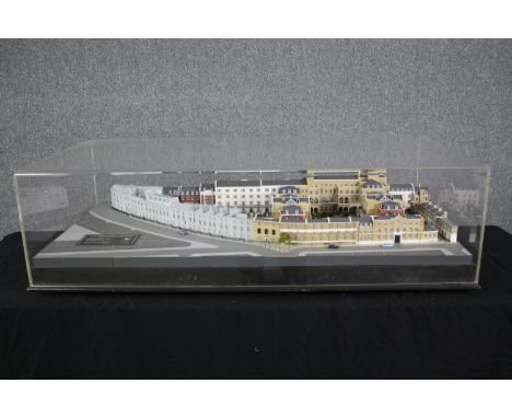 Scale architectural model designed by Green Moor Lowenhoff. 1:150 scale. 1996. 187-201 St John Street, EC1. An impressive mod