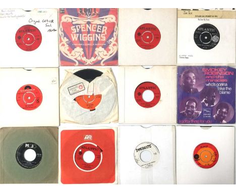 121 ORIGINAL 60'S UK SOUL SINGLES (ORIGINALS - Collection of 121 Original 1960s Soul Singles. Collection to include: Percy Sl