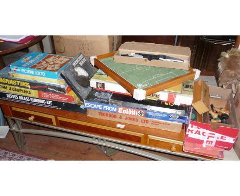 Large collection of assorted board games and chess sets and dominoes