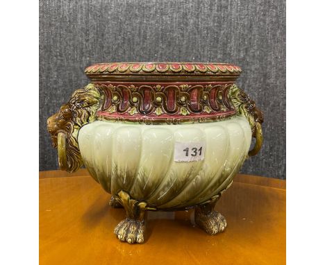 A 19th century continental Majolica planter, 30 x 21cm.