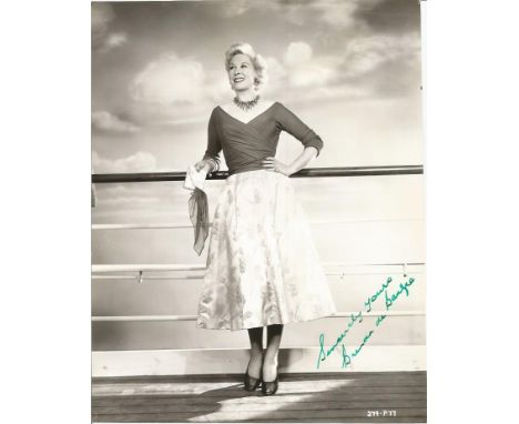 Brenda de Banzie signed 10x8 b/w vintage press photo. Sticker on back from Going for a Cruise. Banzie 1909, 1981 was a Britis