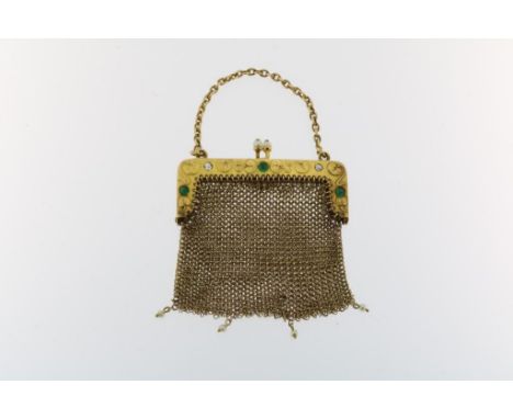 Yellow gold coin purse, set with emeralds, diamond, oriënt pearls  and lilly leaves in relief on the rectangular mount, Art N