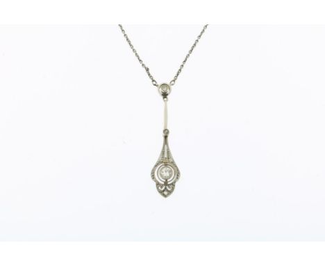 Fine necklace with a gold pendant, Art Deco, set with brilliant  and rose cut diamonds set in platinum, 585/000, gross w. 2.4