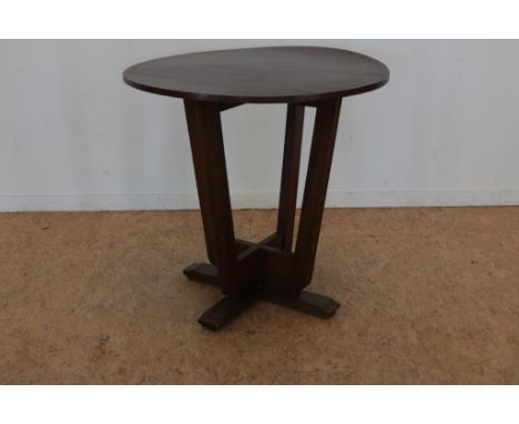 Mahonie Art Deco bijzettafel op 4 sprant, h. 61, diam. 65 cm.