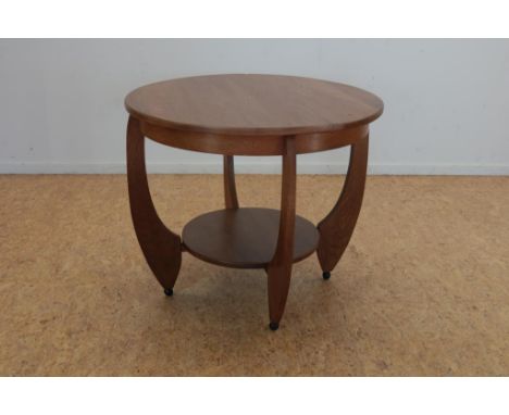 Eiken Art Deco ronde tafel met etage, h. 63, diam. 74 cm.