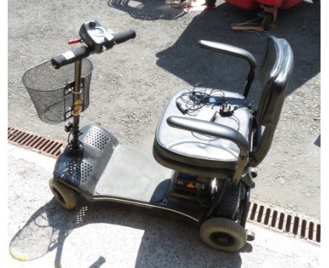 STERLING LITTLE MOBILITY SCOOTER