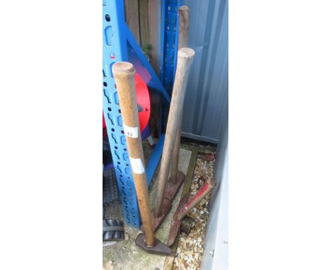 SLEDGE HAMMERS &amp; OTHER TOOLS