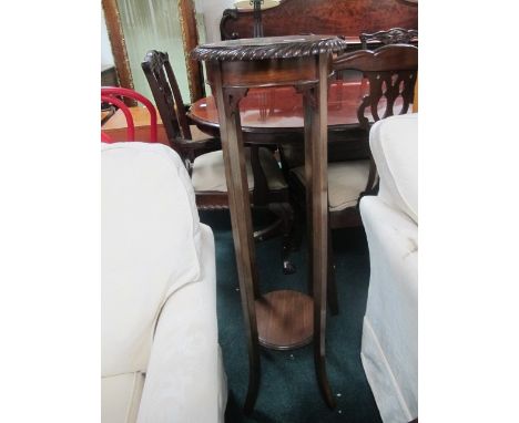 A CHIPPENDALE STYLE MAHOGANY TORCHERE