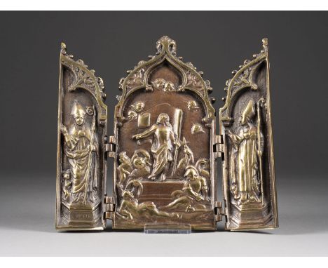 DEUTSCHER BILDPLASTIKERTätig Anfang 20. Jh.KLAPPALTAR 'AUFERSTEHUNG CHRISTI' Bronze, Triptychon, reliefiert, braun und golden