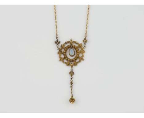 COLLIER Gelbgold. L. ca. 43,5 cm, L. Schaustück 6 cm. Ges.-Gew. ca. 5,2 g. Geprüft 14 K. An feiner Gliederkette feinst ziseli