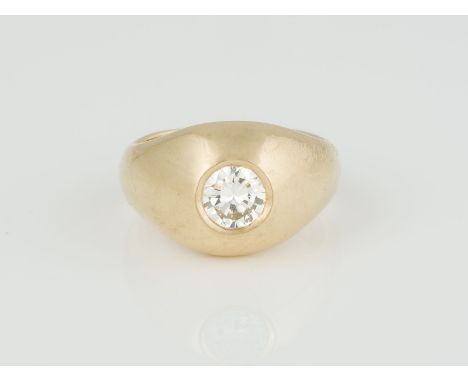 RING Gelbgold. Ringmaß ca. 54,5, Ges.-Gew. ca. 16 g. Gest. 750. Ein Brillant, ca. 0,90 ct.