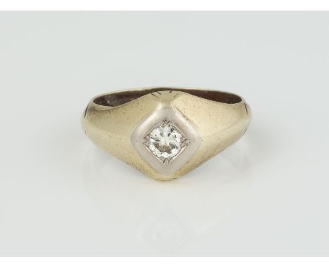 RING Gelbgold, Weißgold. Ringmaß ca. 58, Ges.-Gew. ca. 6,1 g. Gest. 585, Caratangabe des Diamanten geritzt. Ein Brillant, ca.