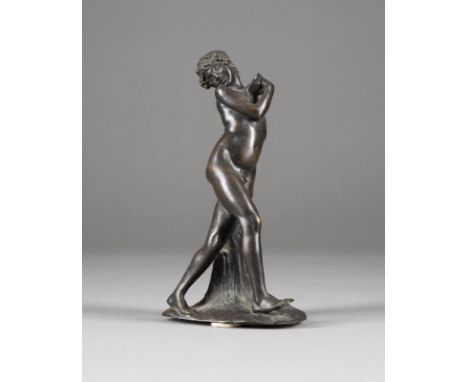 ERNST SEGER1868 Neurode - 1939 BerlinBACCHUS ALS KNABE Bronze, dunkel patiniert, auf naturalistischer Plinthe. H. 19, B. 10,5