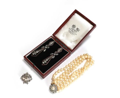 A small group of antique silver and paste jewellery, a pair of paste drop screw back earrings, tested as silver and base meta