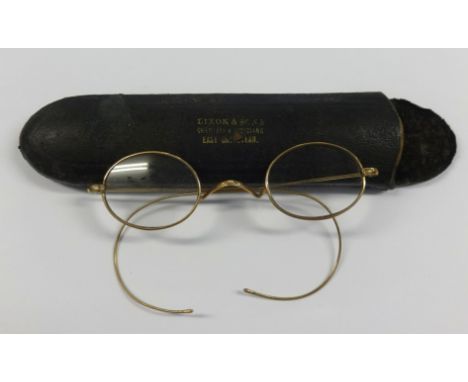 Six vintage spectacles (one in case).