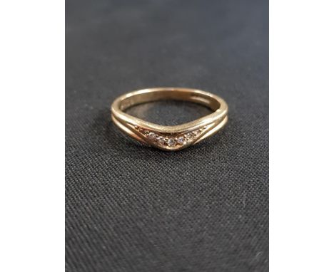 9CT GOLD AND DIAMOND RING