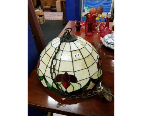 TIFFANY STYLE LIGHT SHADE