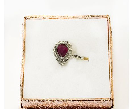 18CT GOLD TESTED RUBY &amp; DIAMOND RRING - SIZE K