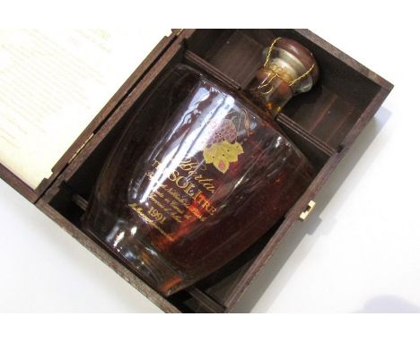1991 Berta Bric del Gain Grappa di Moscato Piedmont Italy, in wooden box, 1991 Berta Tre Soli Tre Grappa, Piedmont, Italy in 