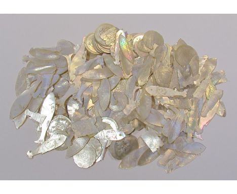 A good quantity of late 19th/  early 20th Century Mother of pearl counters 