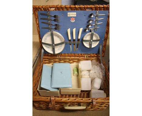 Hamper