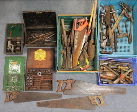 Various assorted hand tools.
