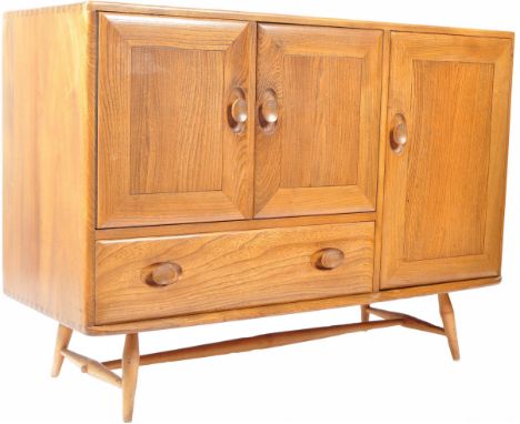 Lucian Ercolani - Ercol - Model 366 - An original retro vintage 1960's beech and elm sideboard credenza in a blonde / golden 