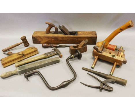 together with assorted wooden planes and a box of other tools (qty)