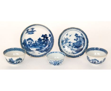 Five assorted 19th Century teawares comprising three teabowls and two saucers each decorated with a blue and white Chinoiseri