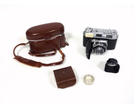 A Kodak Retina IIIC 35mm Rangefinder Camera body G, serial no. 90174, shutter works but sticky at slow speeds, with Schneider